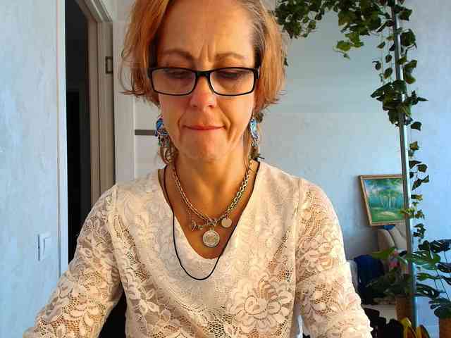 LioraWeiss webcam