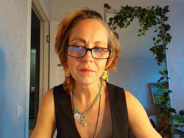 LioraWeiss webcam