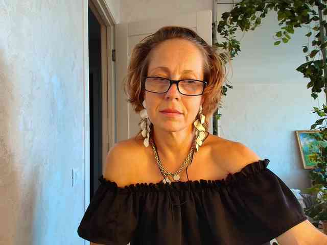 LioraWeiss webcam