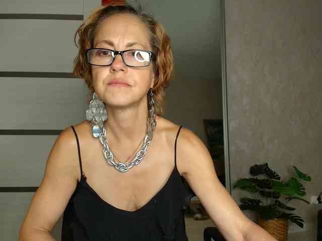 LioraWeiss webcam