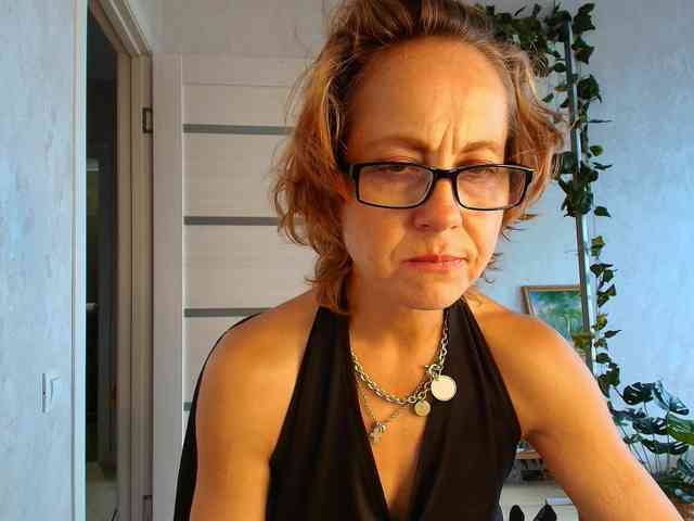 LioraWeiss webcam