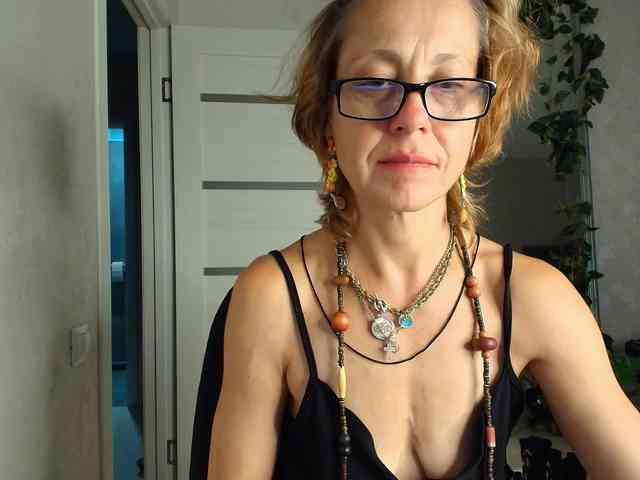 LioraWeiss webcam