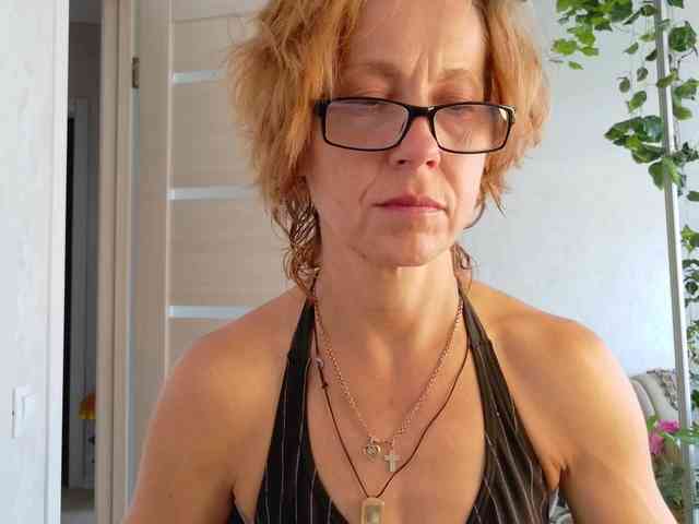 LioraWeiss webcam
