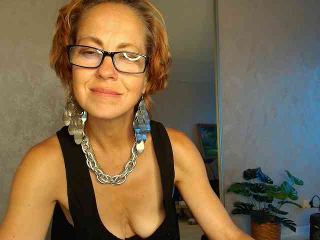 LioraWeiss webcam