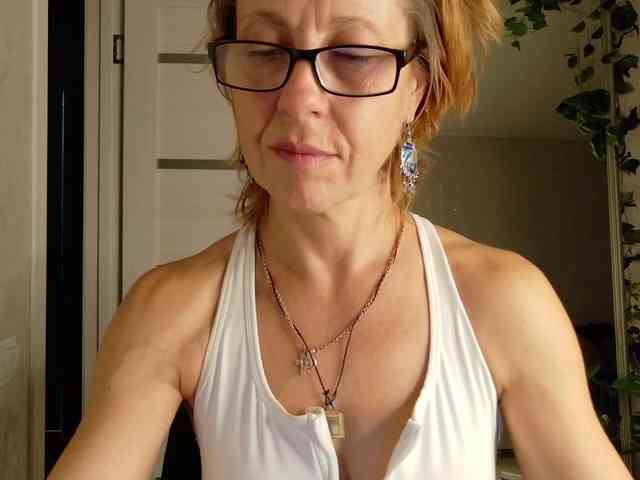 LioraWeiss webcam