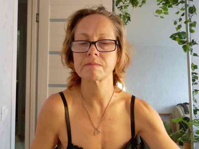 LioraWeiss webcam