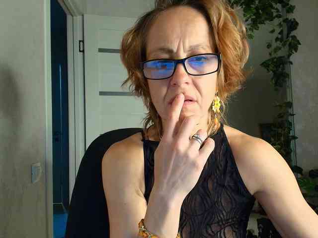LioraWeiss webcam