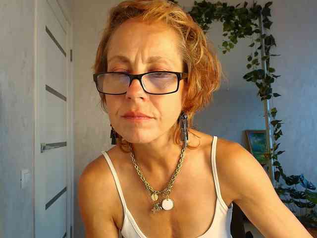 LioraWeiss webcam