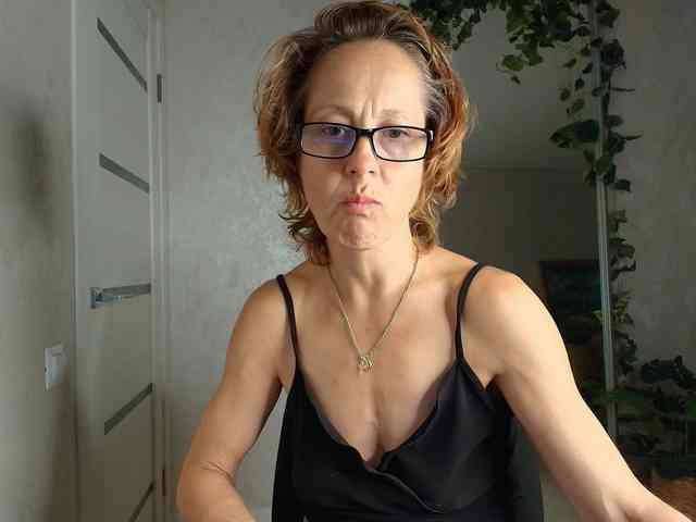 LioraWeiss webcam