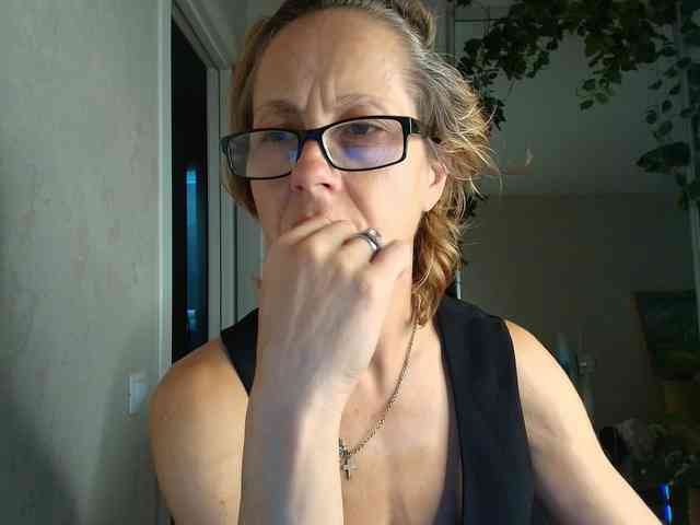 LioraWeiss webcam