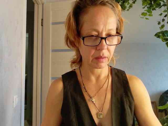 LioraWeiss webcam