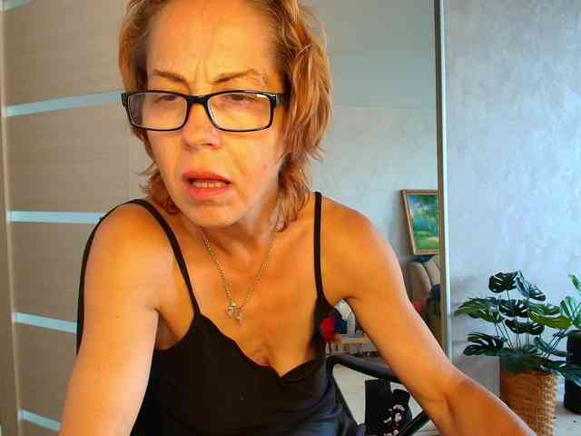 LioraWeiss webcam