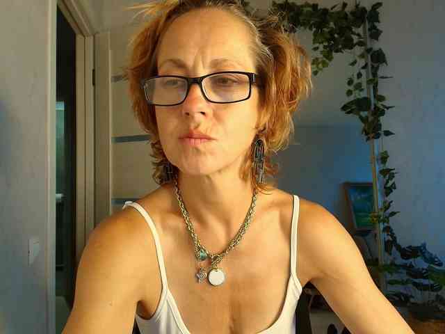 LioraWeiss webcam