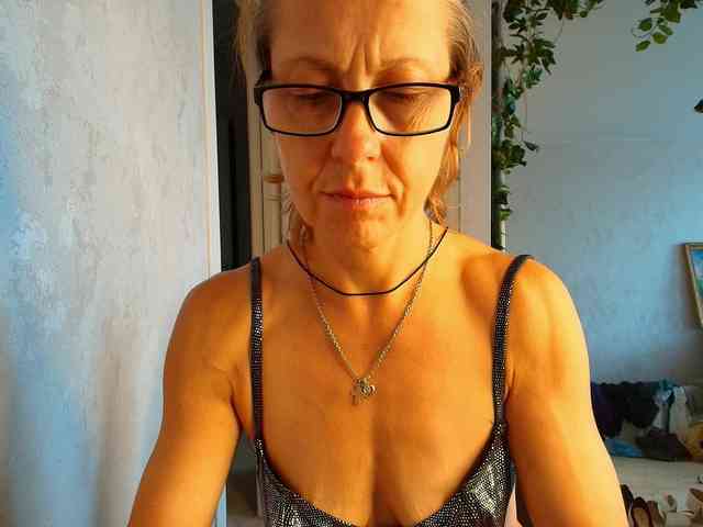 LioraWeiss webcam