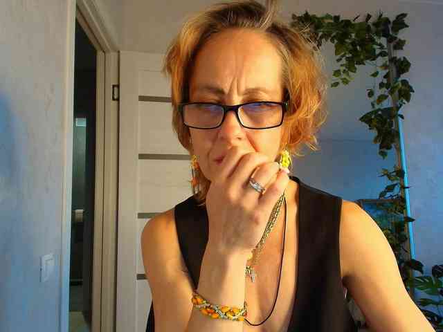 LioraWeiss webcam
