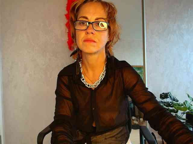 LioraWeiss webcam