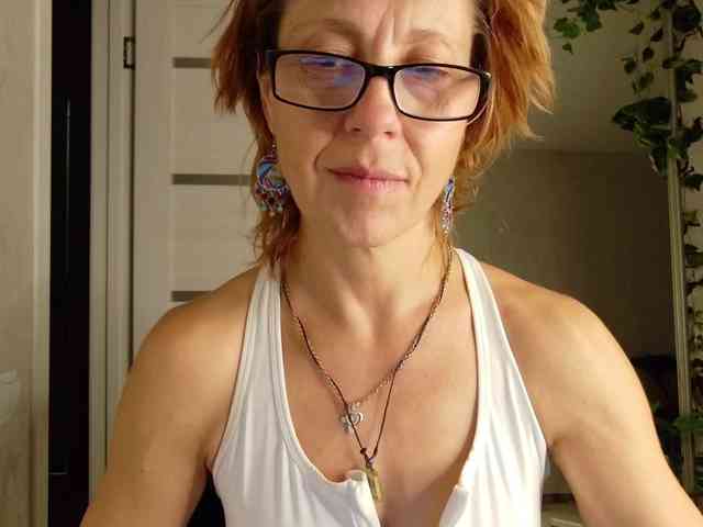 LioraWeiss webcam