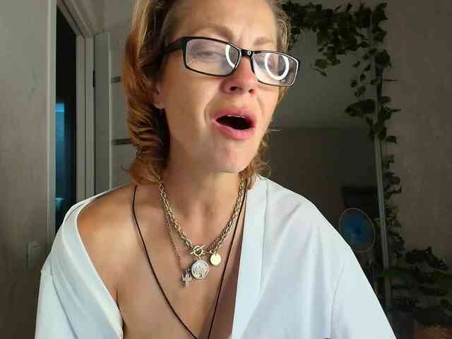 LioraWeiss webcam