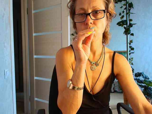 LioraWeiss webcam