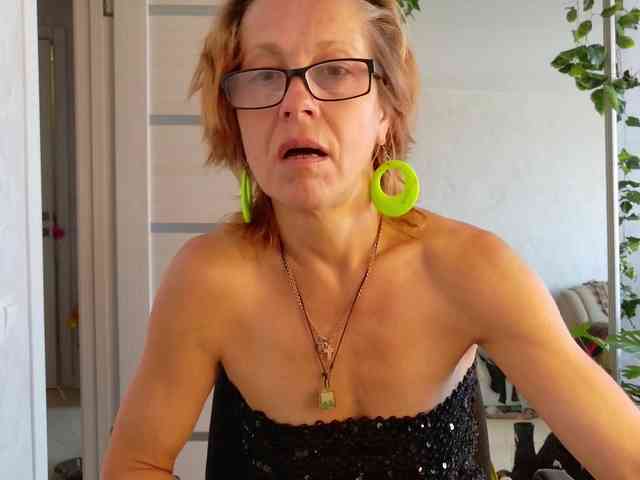 LioraWeiss webcam