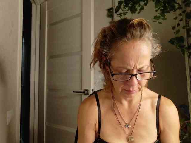 LioraWeiss webcam