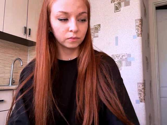 LyndseyShinkle live cam on BongaCams