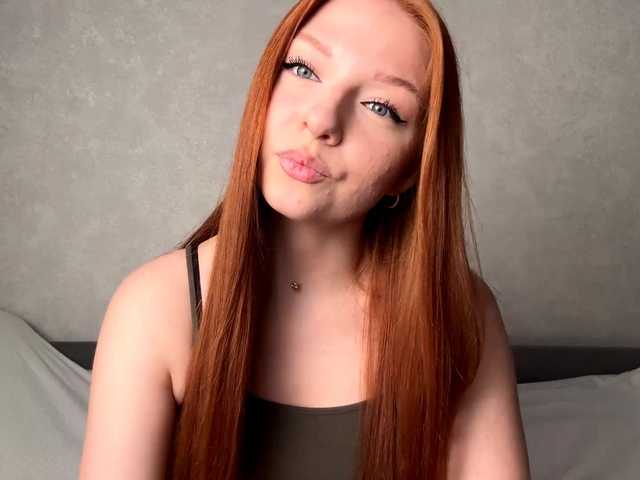 LyndseyShinkle live cam on BongaCams