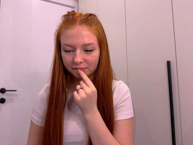 LyndseyShinkle live cam on BongaCams
