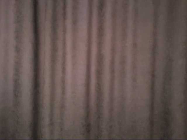 LyndseyShinkle live cam on BongaCams