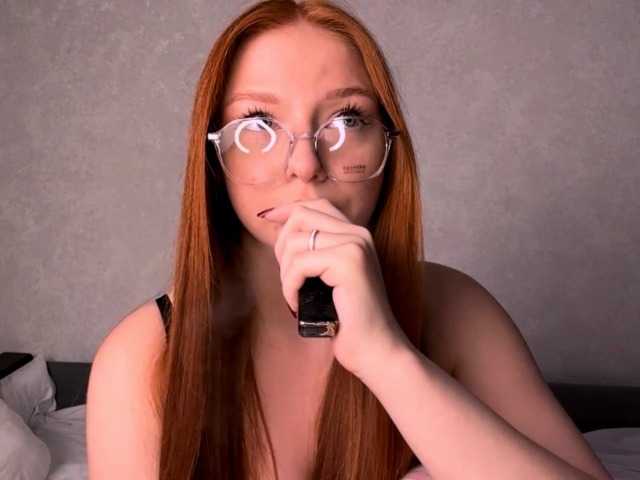 LyndseyShinkle live cam on BongaCams