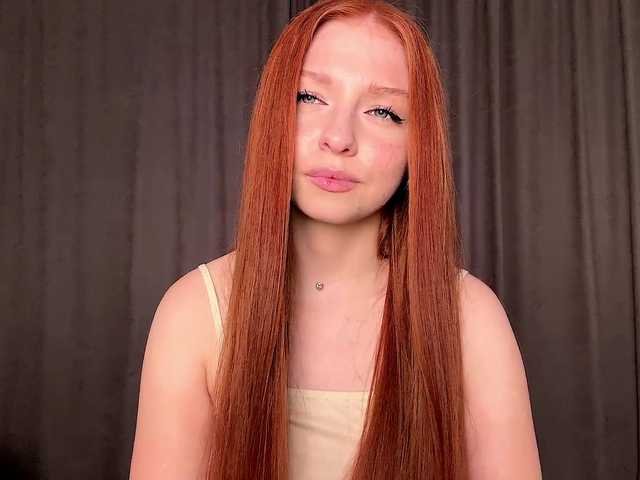 LyndseyShinkle live cam on BongaCams