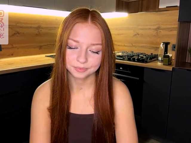 LyndseyShinkle live cam on BongaCams