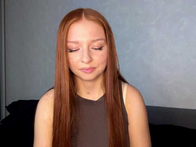 LyndseyShinkle live cam on BongaCams