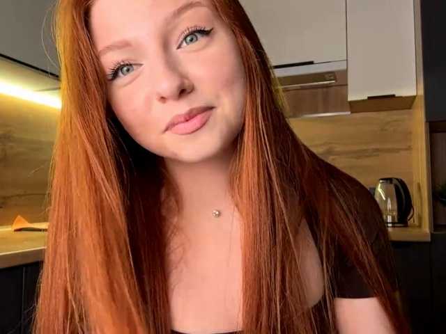 LyndseyShinkle live cam on BongaCams