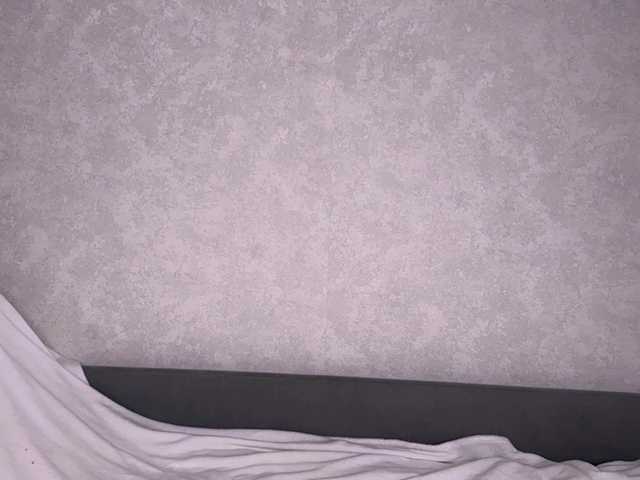 LyndseyShinkle live cam on BongaCams