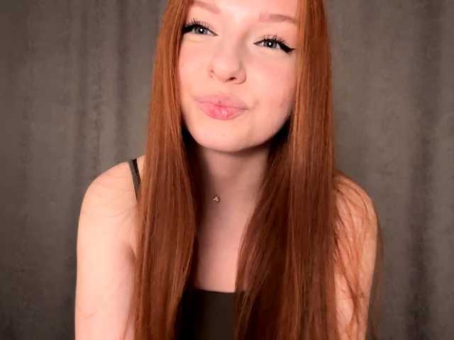 LyndseyShinkle live cam on BongaCams