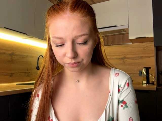 LyndseyShinkle live cam on BongaCams
