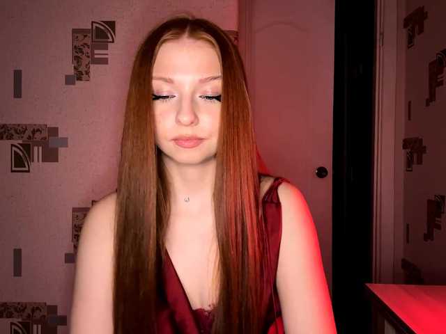 LyndseyShinkle live cam on BongaCams
