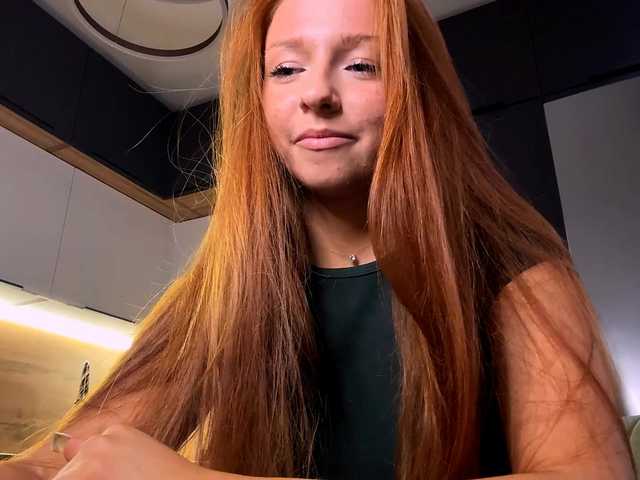 LyndseyShinkle live cam on BongaCams