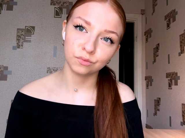 LyndseyShinkle live cam on BongaCams