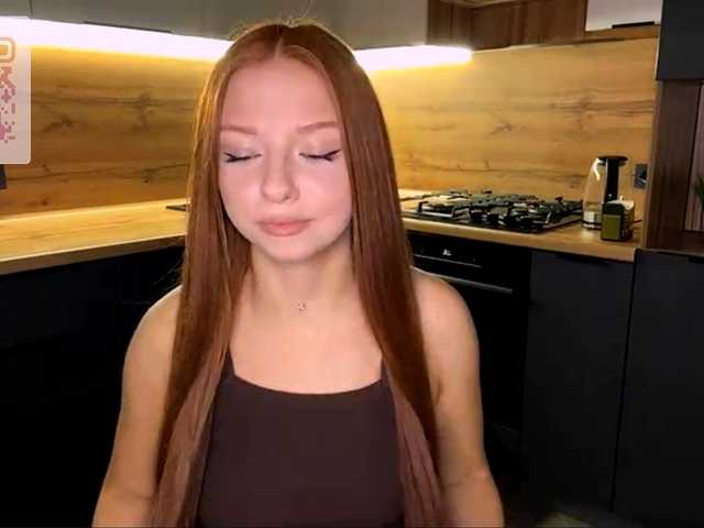 LyndseyShinkle live cam on BongaCams