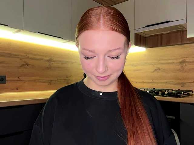 LyndseyShinkle live cam on BongaCams