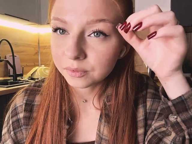 LyndseyShinkle live cam on BongaCams