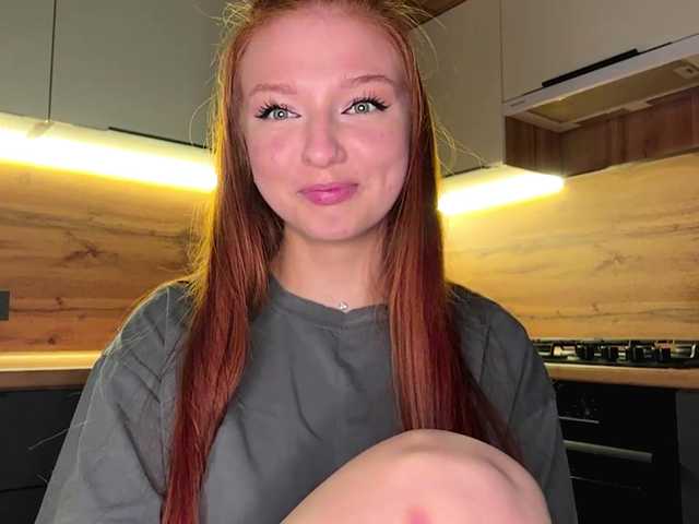 LyndseyShinkle live cam on BongaCams