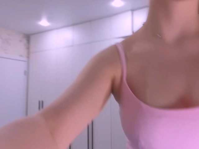 LyndseyShinkle live cam preview
