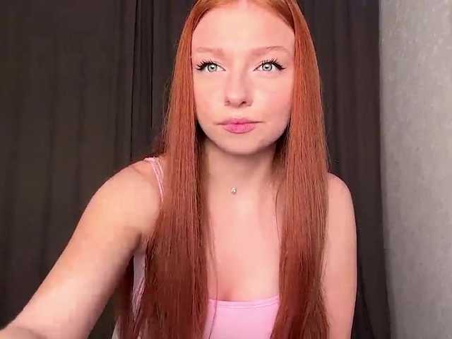 LyndseyShinkle live cam on BongaCams