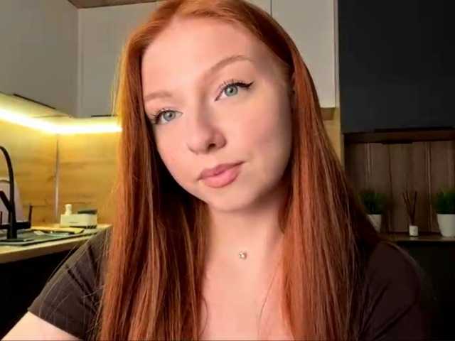 LyndseyShinkle live cam on BongaCams