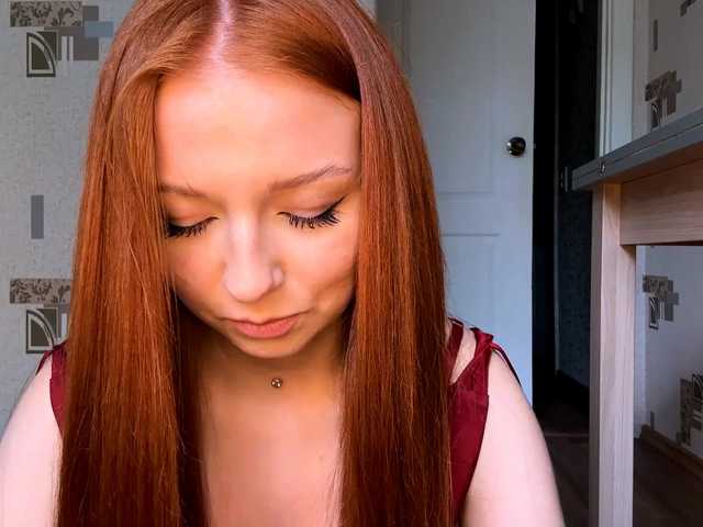LyndseyShinkle live cam on BongaCams