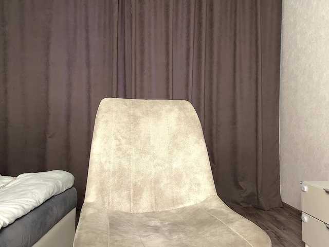 LyndseyShinkle live cam on BongaCams