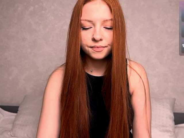 LyndseyShinkle live cam on BongaCams